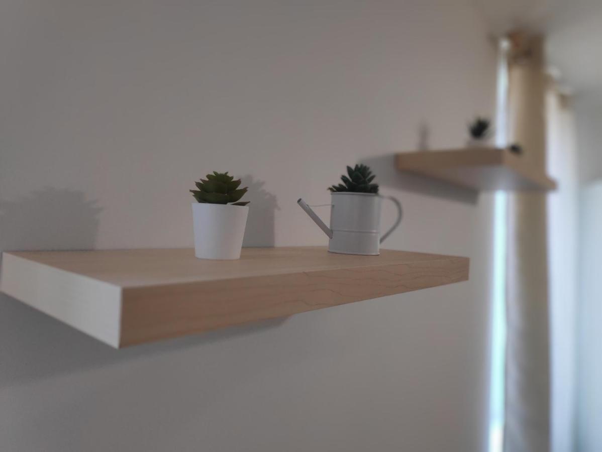 Agreable T2 Neuf -Le Dome- Apartment Riom Luaran gambar