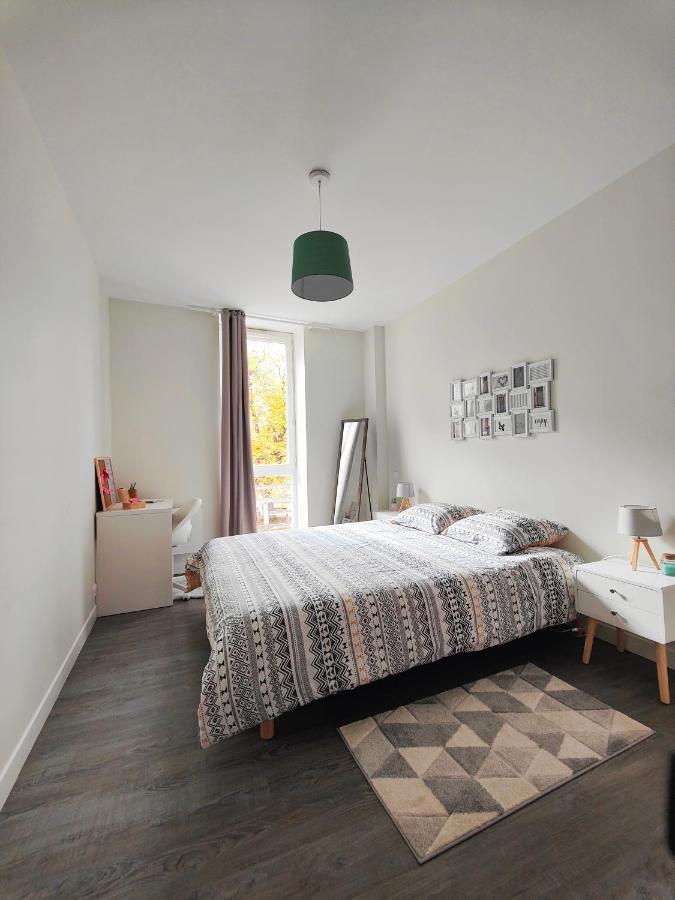Agreable T2 Neuf -Le Dome- Apartment Riom Luaran gambar